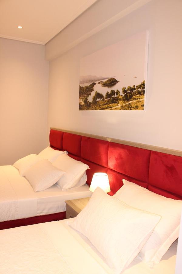 Bebi And Hotel